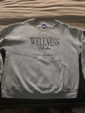 Old Navy Light Blue 'Wellness Collective' Crewneck Sweatshirt